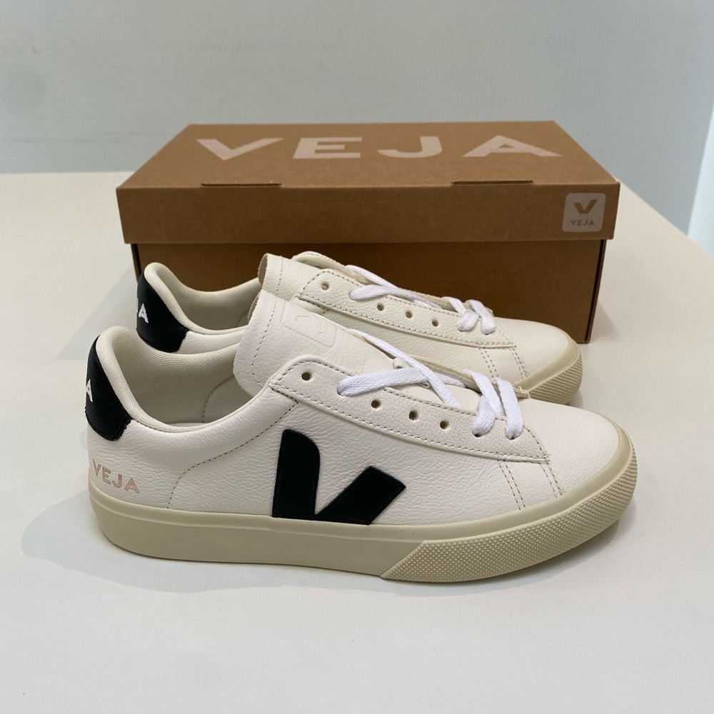 Veja Campo Leather Sneaker Extra White/Black sz 37EU/6USNew in Box - Picture 2 of 7